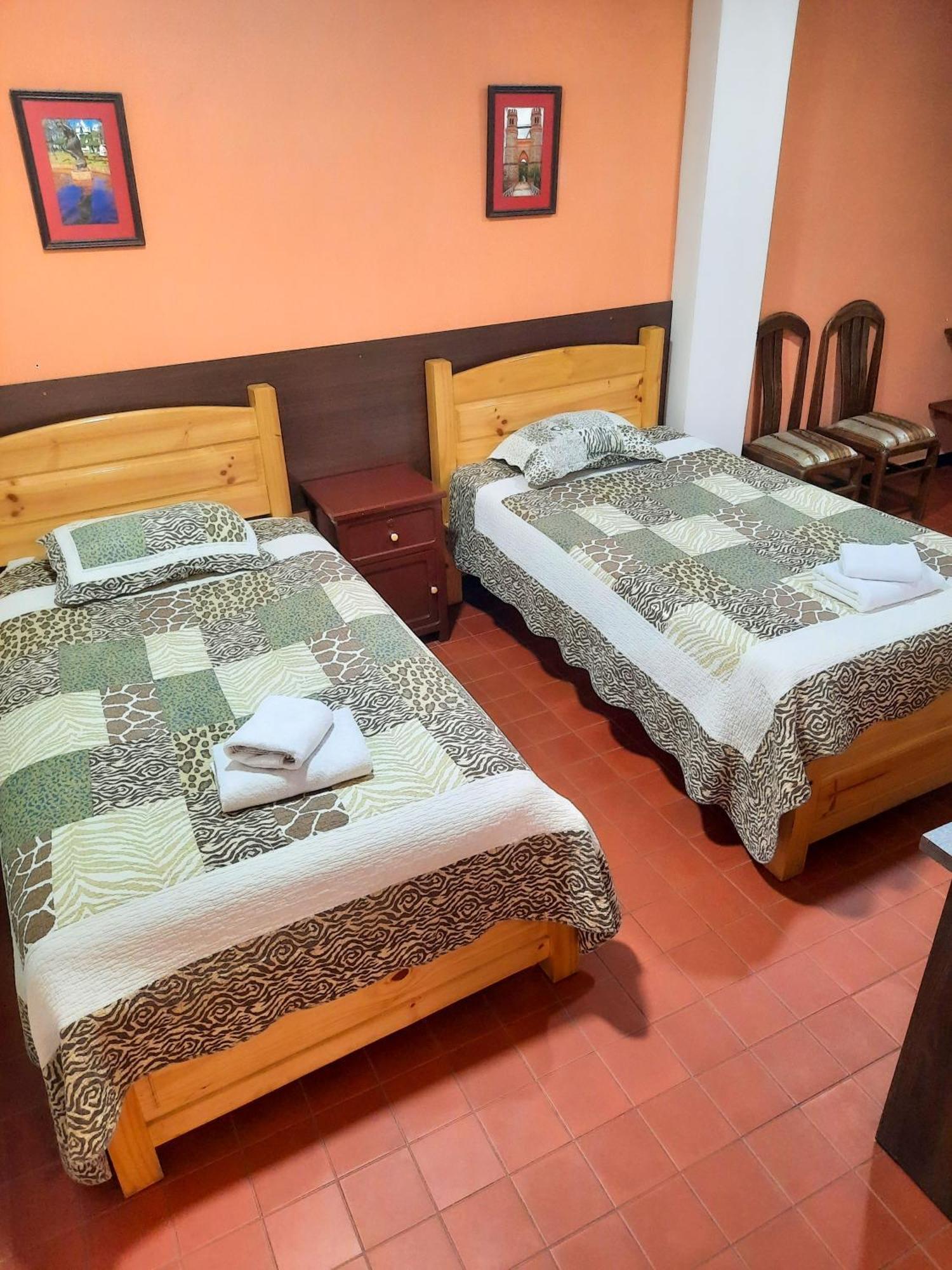 Cittadella Hostal スクレ エクステリア 写真