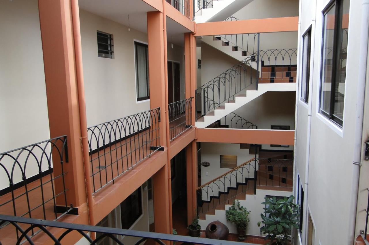 Cittadella Hostal スクレ エクステリア 写真