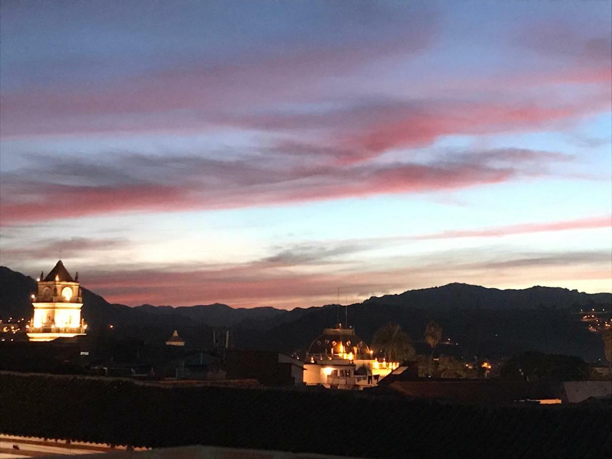 Cittadella Hostal スクレ エクステリア 写真